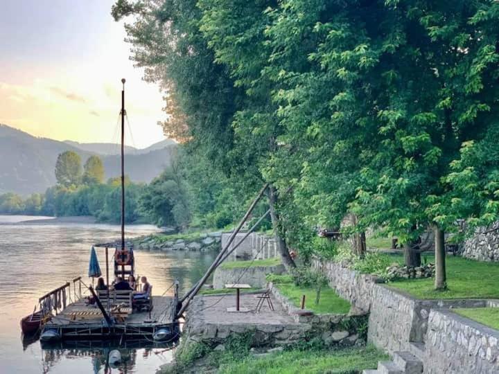 Apartman "Kapetana Luka" Ljubovija Εξωτερικό φωτογραφία