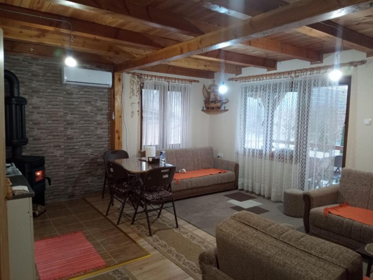 Apartman "Kapetana Luka" Ljubovija Εξωτερικό φωτογραφία